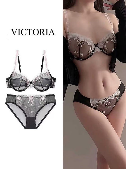 Victoria lace suit(Anchor development)